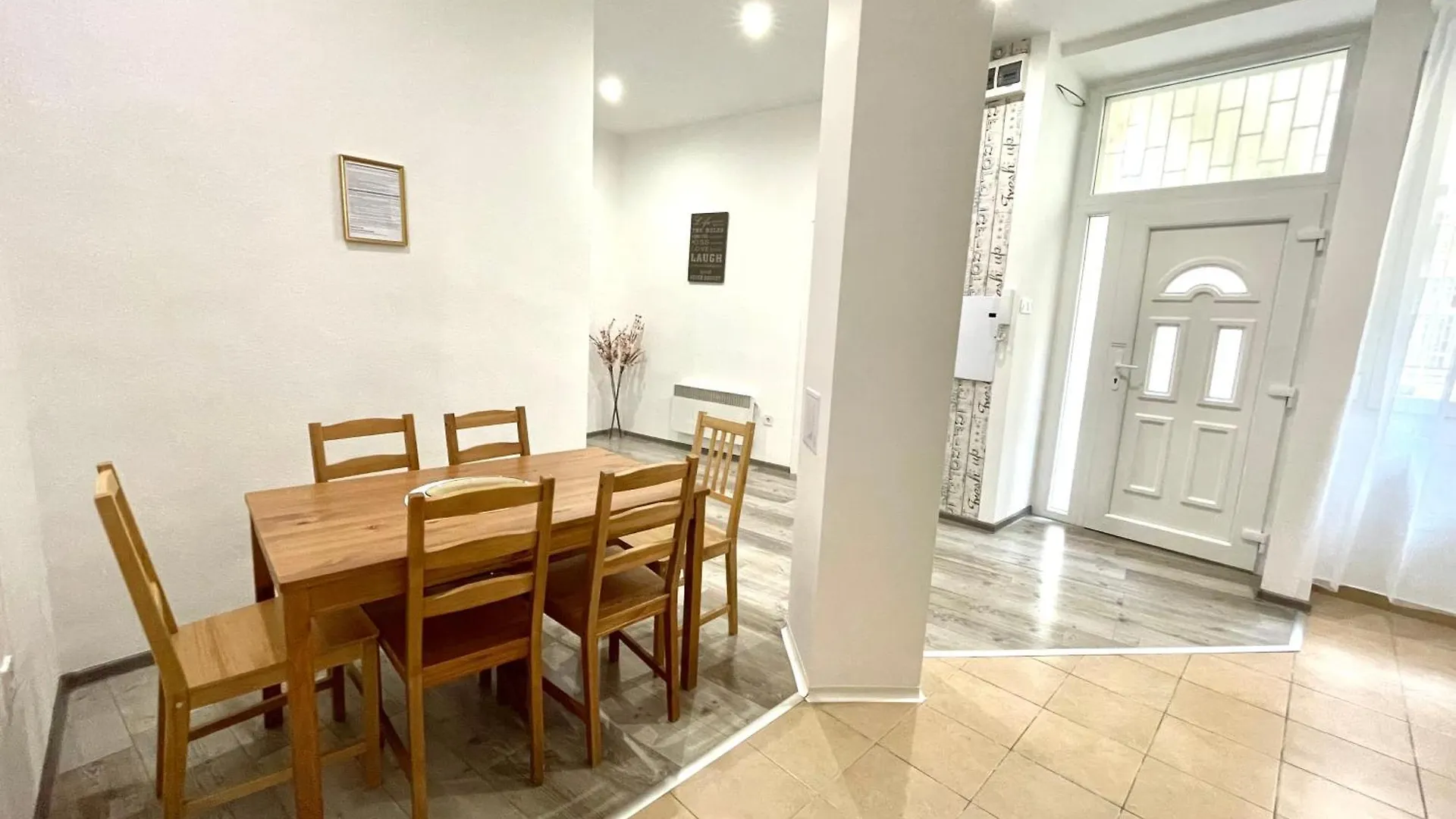 Apartment Relax Home With 2 Bedroom, 2 Bathroom For 6 People In The City Centre Free Coffee Budapest
