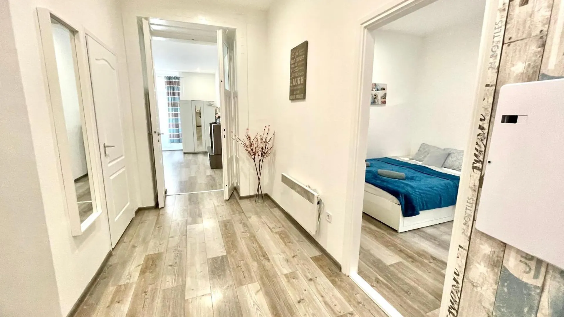 Relax Home With 2 Bedroom, 2 Bathroom For 6 People In The City Centre Free Coffee Budapeste Hungria