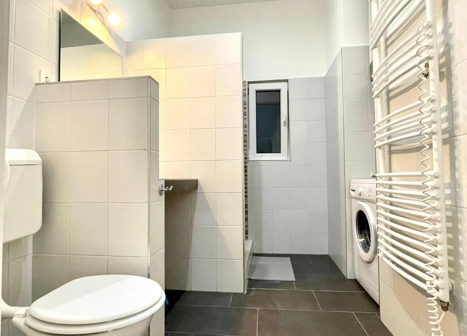 Relax Home With 2 Bedroom, 2 Bathroom For 6 People In The City Centre Free Coffee Budapest Hungary